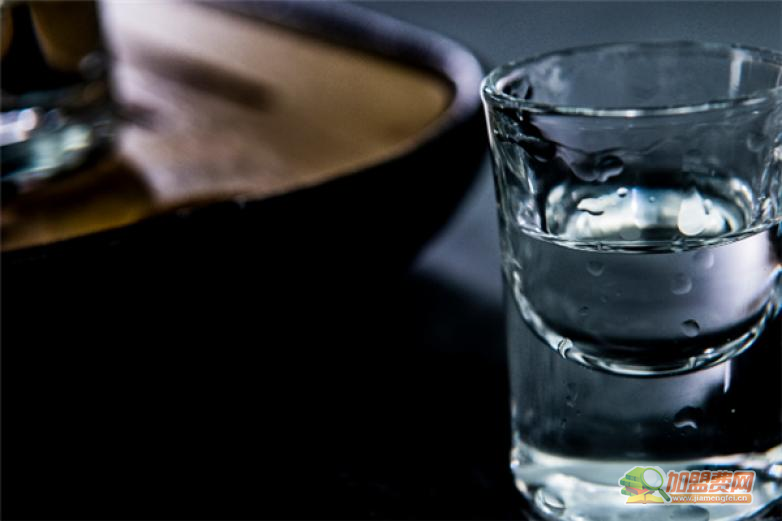 黑老大白酒加盟 黑老大白酒加盟