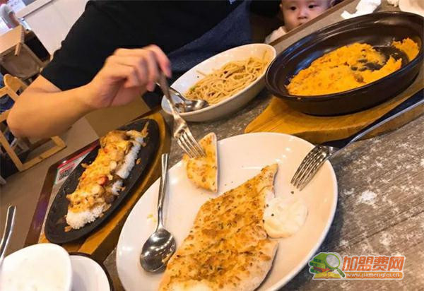 卢家妈妈意式餐厅加盟