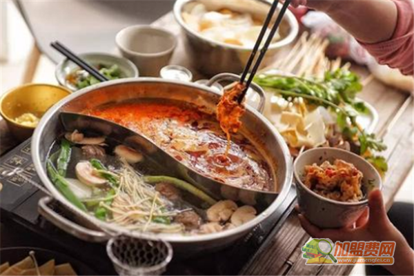 齐鸣DIY火锅如何加盟 齐鸣DIY火锅加盟费有哪些