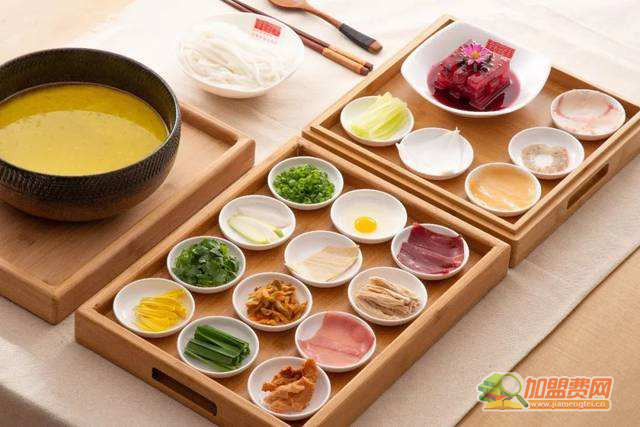 桥香园过桥米线产品