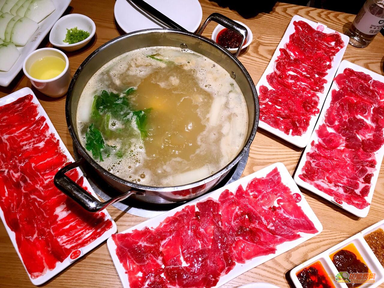 加盟牛肉火锅要多少钱