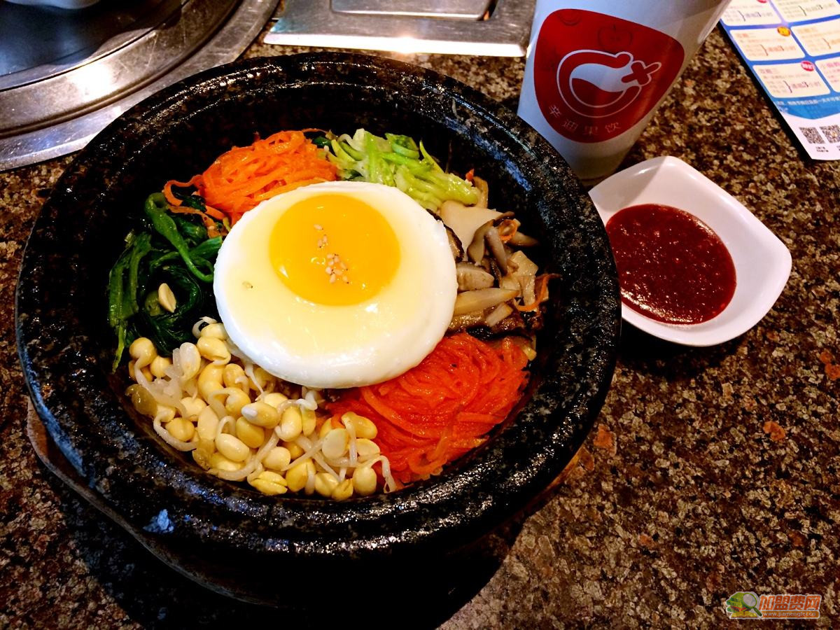 韩国石锅拌饭